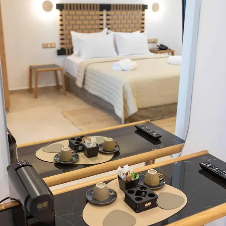 Hotel Linari Sea & *