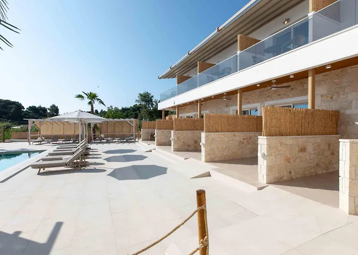 Linari Sea & Hotel